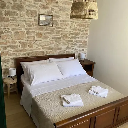 Apartmani Barbarosa Sveti Filip i Jakov Exterior photo